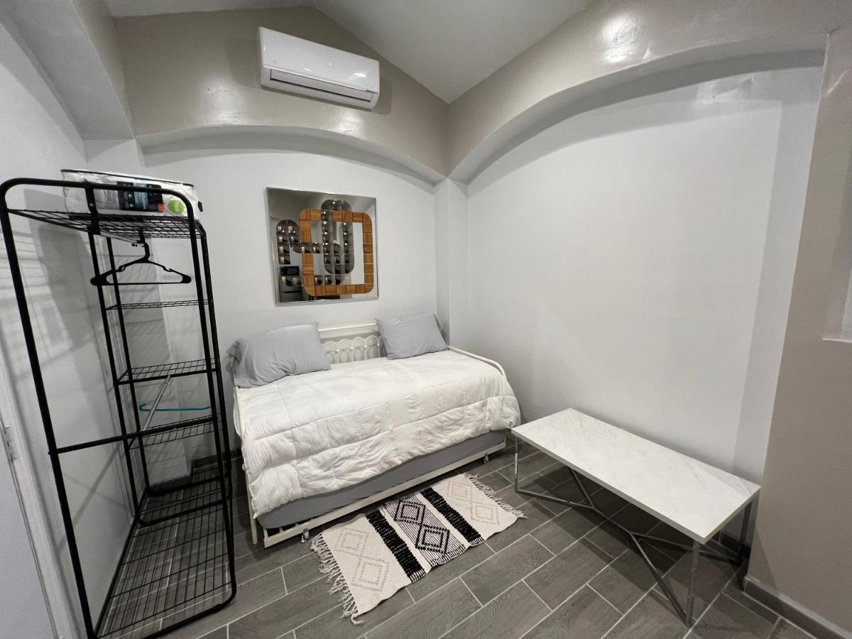 Tiny Home El Paso Exterior photo